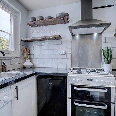 Stunning Designer Apartment In An Ancient Building Norwich Eksteriør bilde